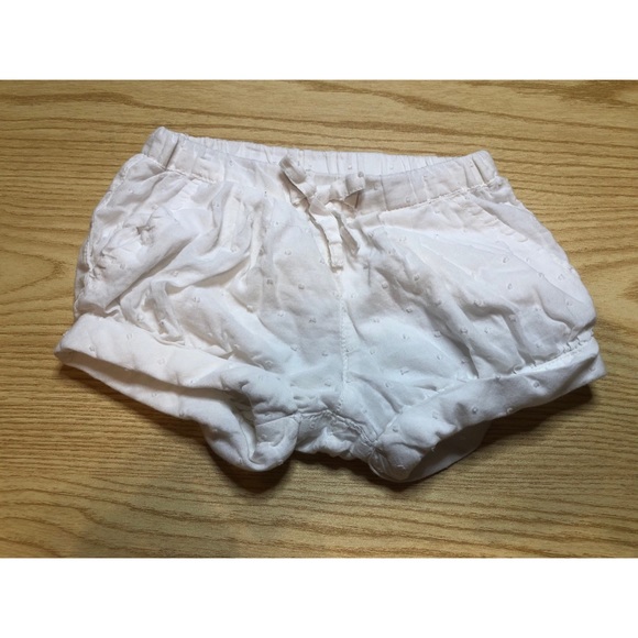 Baby Gap shorts bundle - Picture 3 of 7